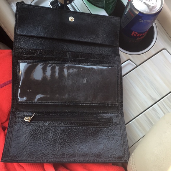 Jimmy Choo - Picture 3 of 4